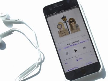 The Best Podcasts You Should Be Listening To